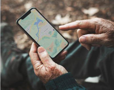 GPS Tracker for Elderly Parents: The Complete Guide (2026)
